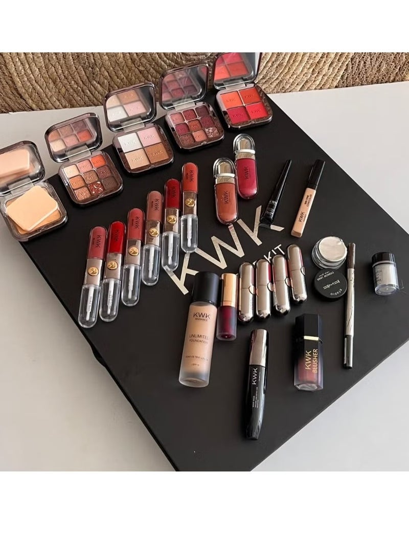 كيه دابليو كيه طقم فاخر وفخم مكياج ستوديو 19 قطعه متعدده الاستخدام - Image 3